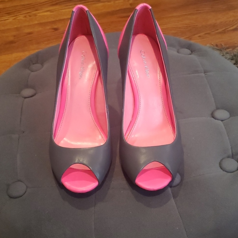 Calvin Klein pumps sz 6.5